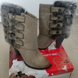 Pinky Judith Fashion Boots